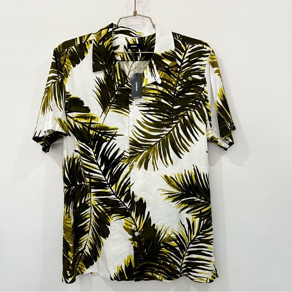 Express Linen Blend Tropical Leaf Print Button -Up Size Medium Short Sleeve - Picture 1 of 6